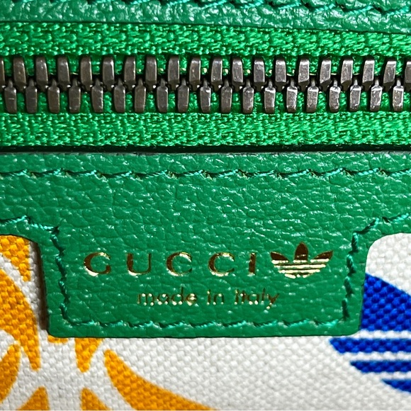 GUCCI x Adidas Green Logo Duffle Bag 727558 Collaboration Collector Strap Zip - Picture 11 of 16